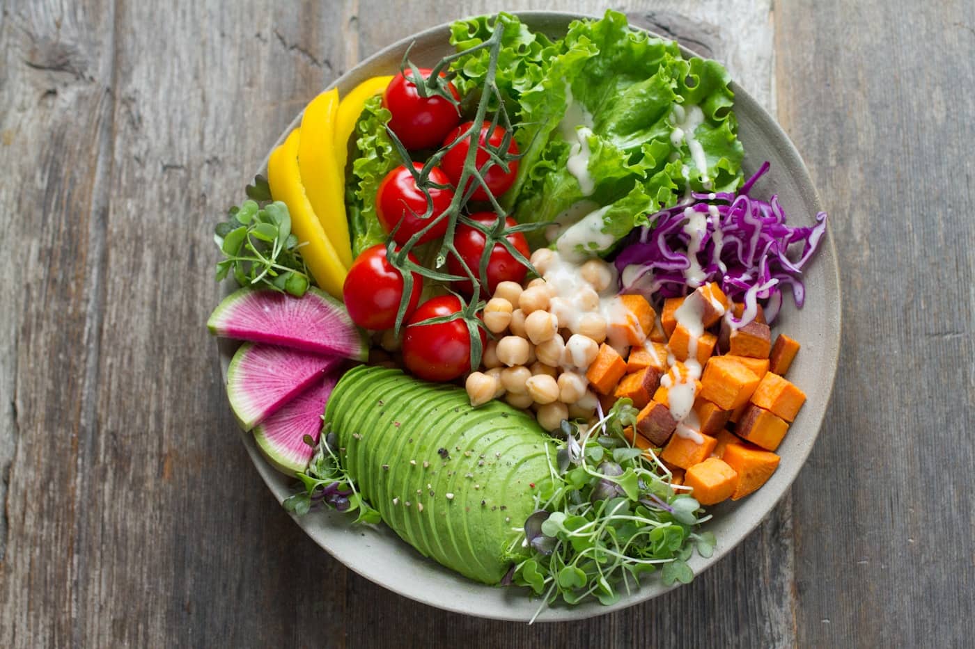 A colourful Healthy Nest recipe bowl